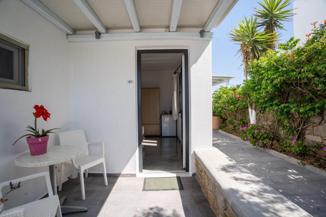 Liana Studios Mykonos Town Exterior photo