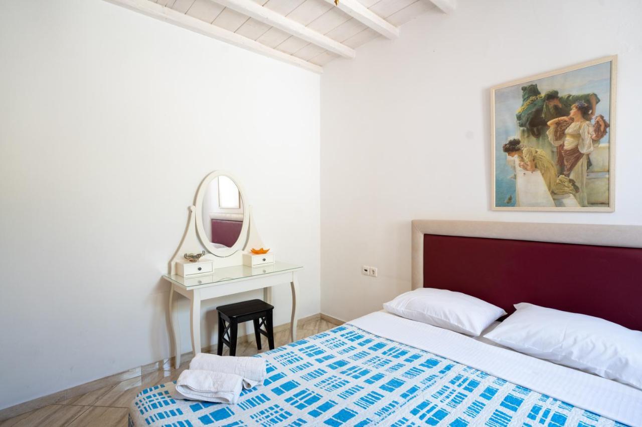 Liana Studios Mykonos Town Exterior photo