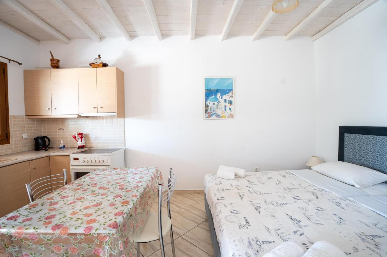 Liana Studios Mykonos Town Exterior photo